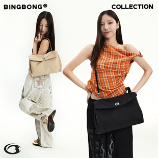 锁扣邮差包大容量单肩托特包手提公文包 隐秘公式 BINGBONG 原创