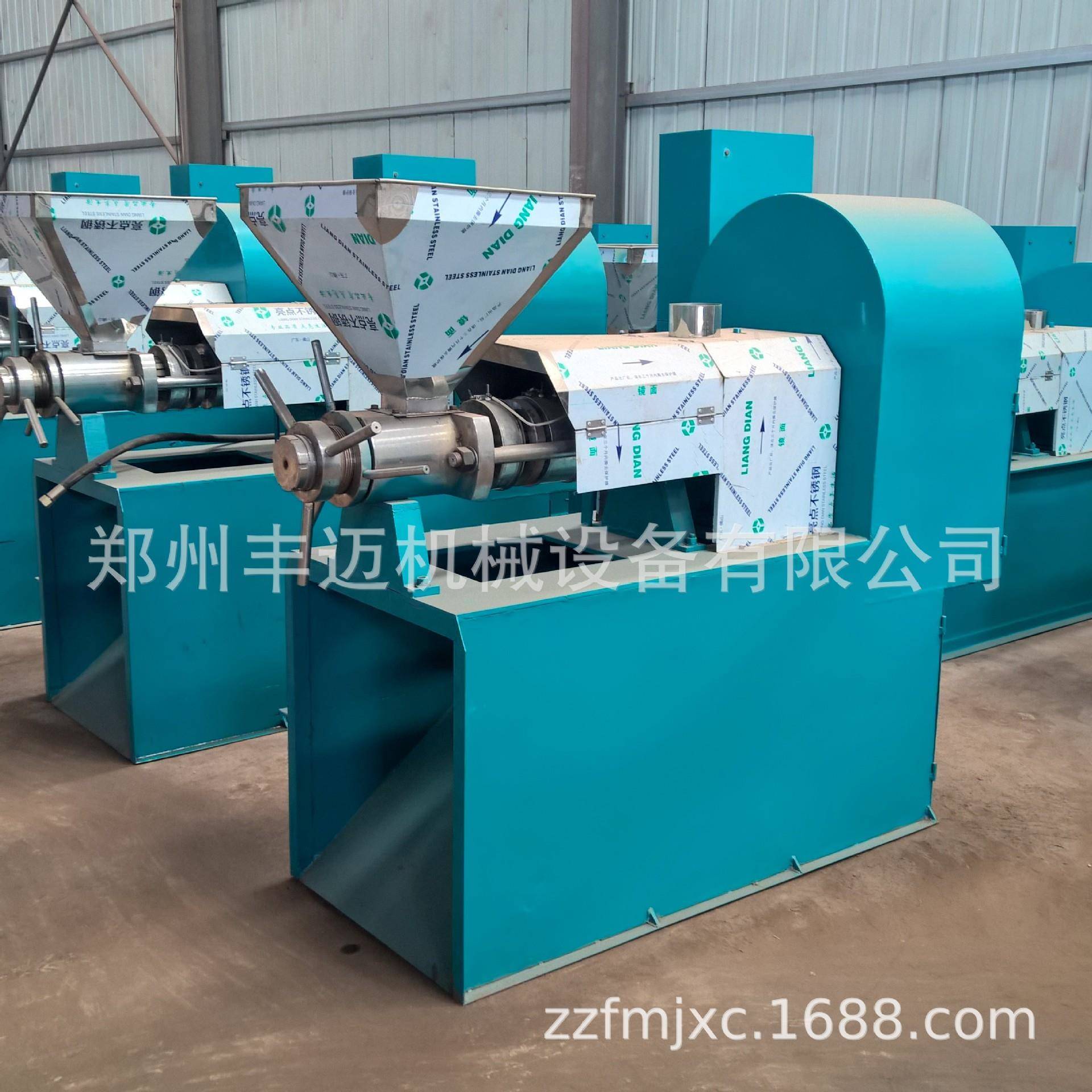 小型油商用花螺旋生榨机 多功能大豆菜籽榨油机车 载移动式榨UNX