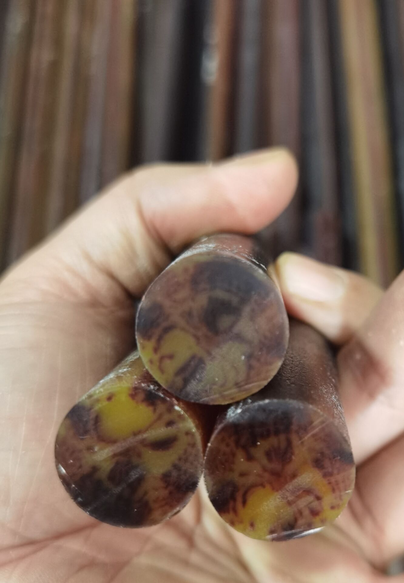 仿玳瑁棒合成玳瑁棒料树脂玳瑁棒人工玳瑁