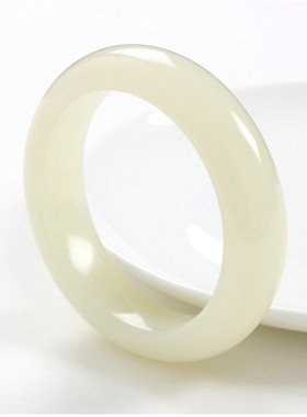 翡翠阿富汗羊脂级a货和田玉手镯