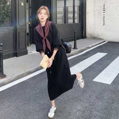 黑色格纹休闲卫衣裙套装2025新款女春秋又酷又飒工装半身裙