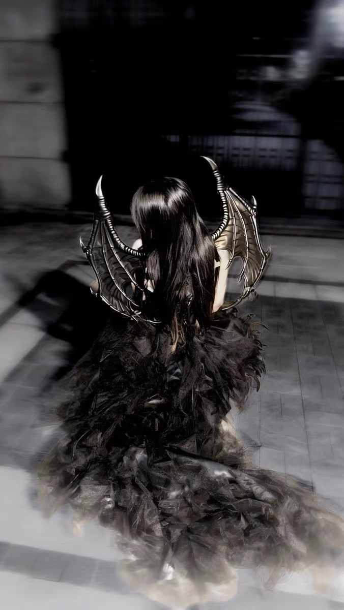 酒吧夜店dj打歌服万圣节龙骨恶魔四件套歌手作秀裙子套装