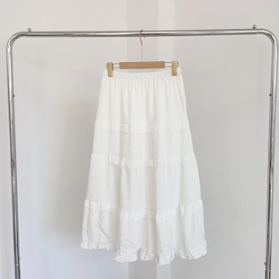 梭织白色小层木耳边休闲半身裙