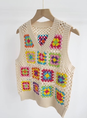 M134 米色方块手钩休闲V领背心