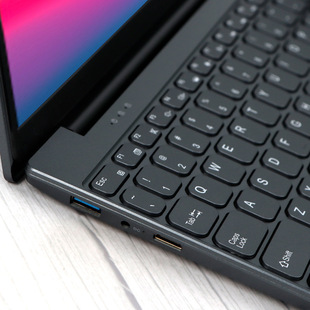 高性能笔记本电脑 1060GN 16寸32G运行内存处理器游戏本