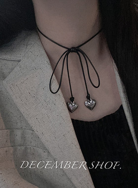 夏新款个性蝴蝶结锁骨链爱心皮绳项链出街百搭搭配极简表演颈链