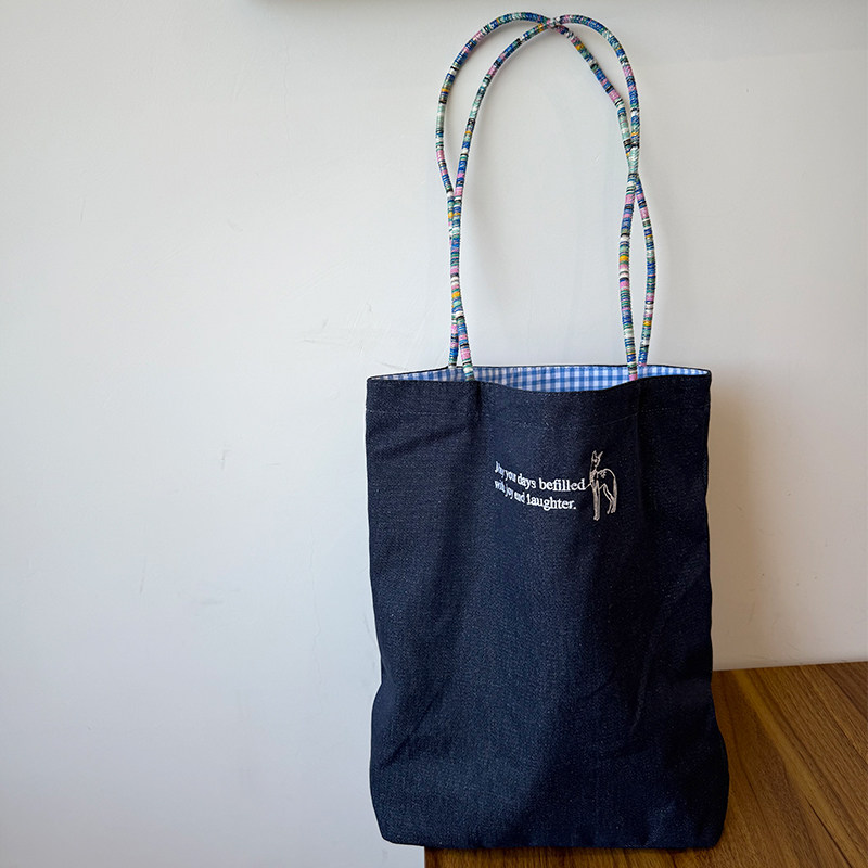 秋季新款刺绣牛仔包包正反两面格子时尚百搭单肩包设计感,箱包皮具/热销女包/男包,时尚帆布包,淘宝优惠券,粉丝福利购,淘宝优惠卷