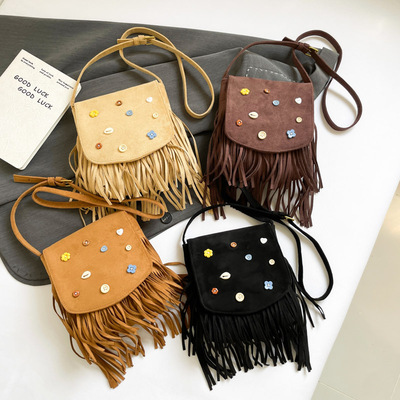 休闲小众设计流苏纽扣单肩斜挎包