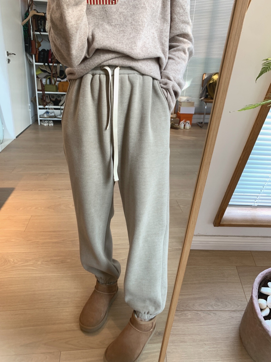 大碗plus定制大码女装微胖厚实保暖运动秋冬束脚宽松显瘦休闲卫裤