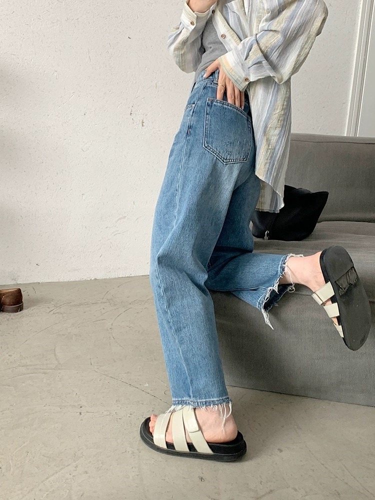大码女装脚口毛边阔腿显瘦牛仔裤