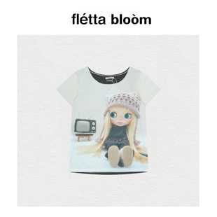 【现货】fletta bloom韩国Coyseio联名娃娃印花斜肩宽松短袖 T恤