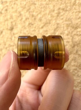 耶镂3合1进口UltemPEI琥珀色与纯钛合金镶嵌手电挂孔刀具坠子挂扣