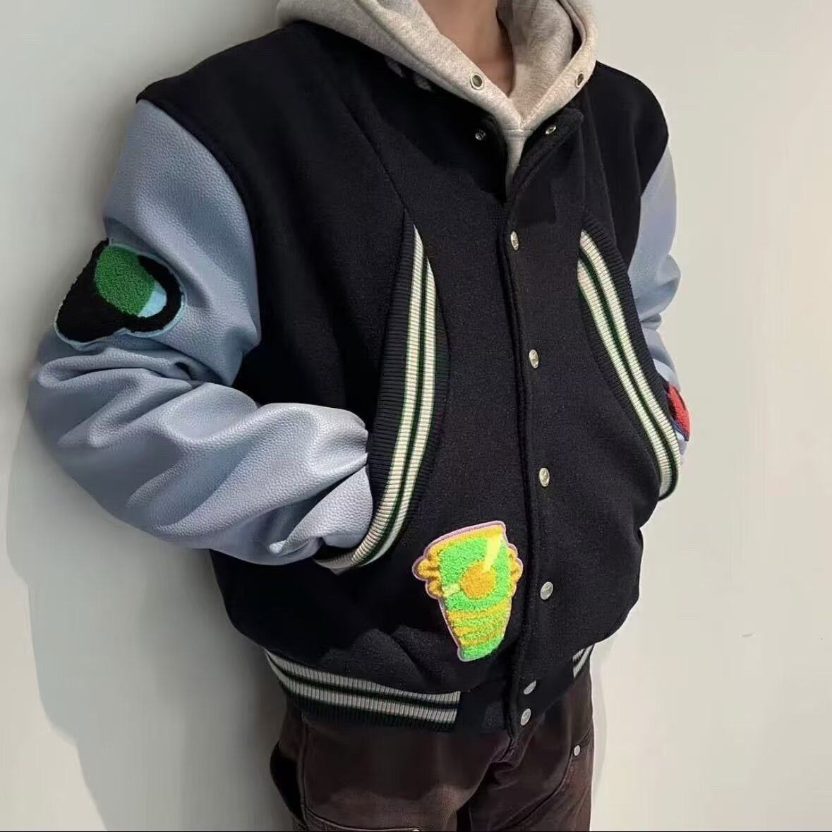 kiko蓝色皮革长袖拼接棒球服