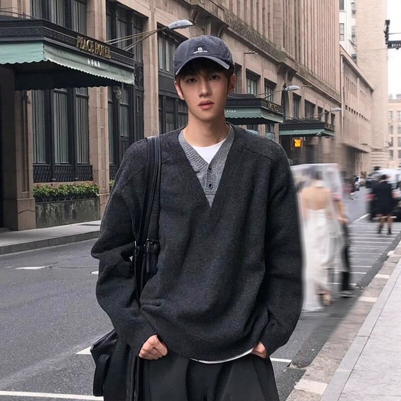 复古假两件拼接V领毛衣男秋冬季老钱风高级感慵懒打底针织衫男女