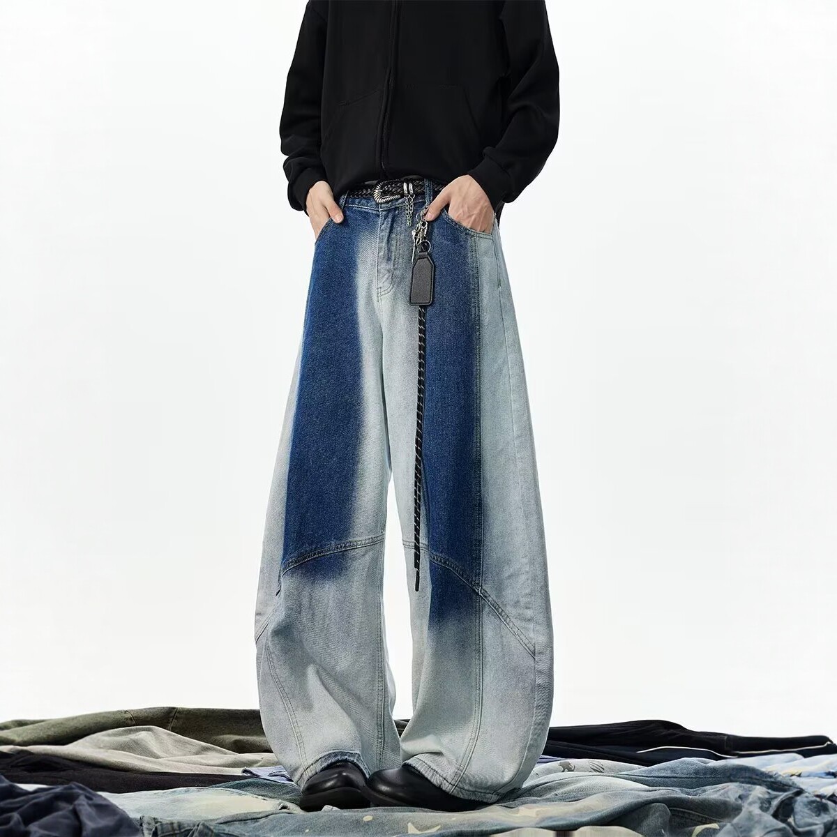 潮牌高端牛仔裤男款2025秋季黑色弯刀裤子美式高街宽松直筒镰刀裤