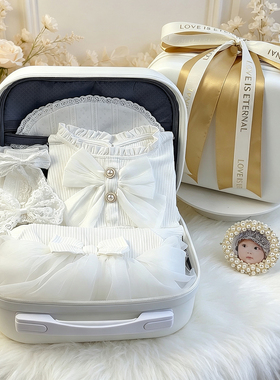 小公主白色蕾丝蝴蝶结婴儿礼盒女宝宝百天周岁宴礼服套装新生送礼