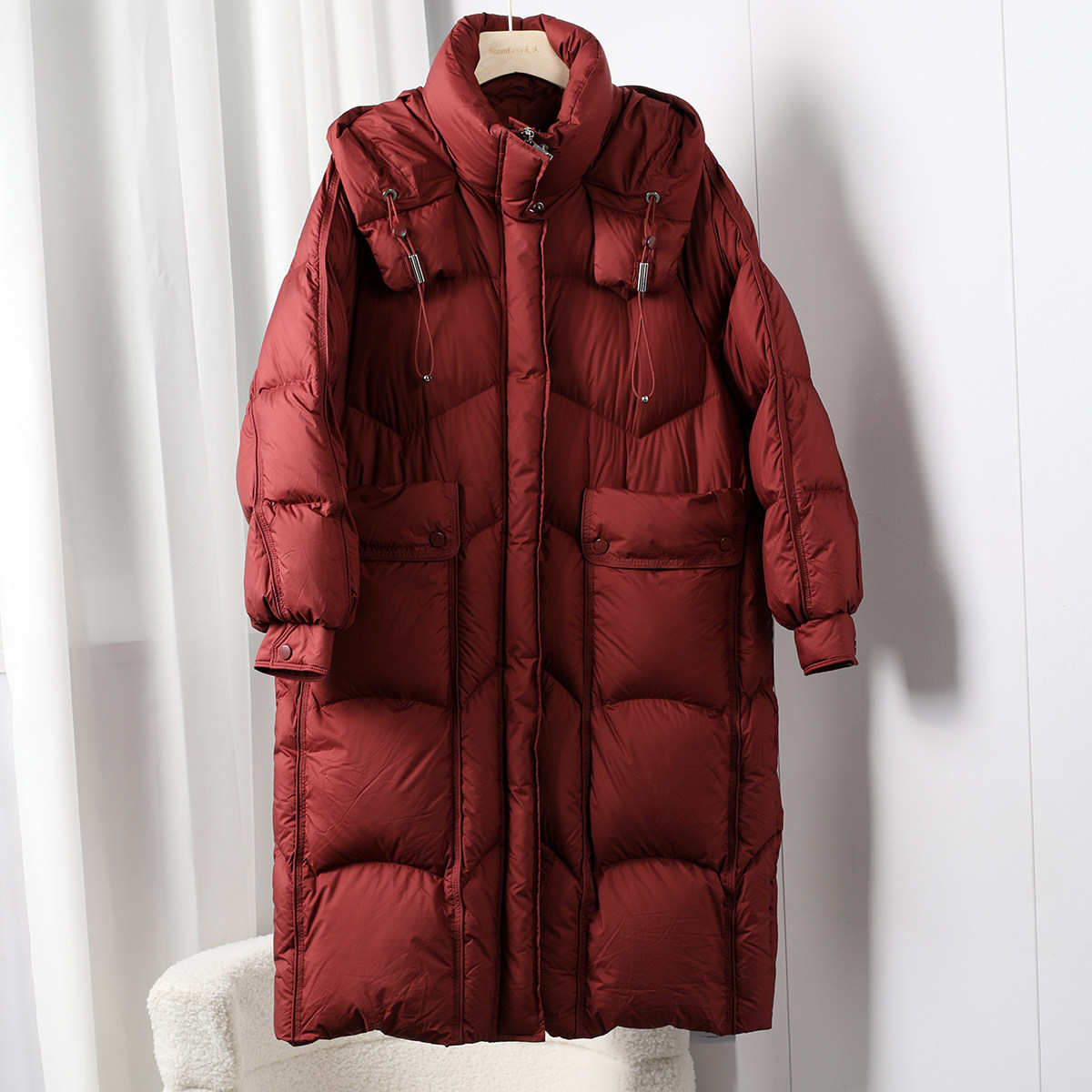 专柜同款高品质女士长款羽绒服时尚加厚保暖休闲连帽过膝白鸭外套