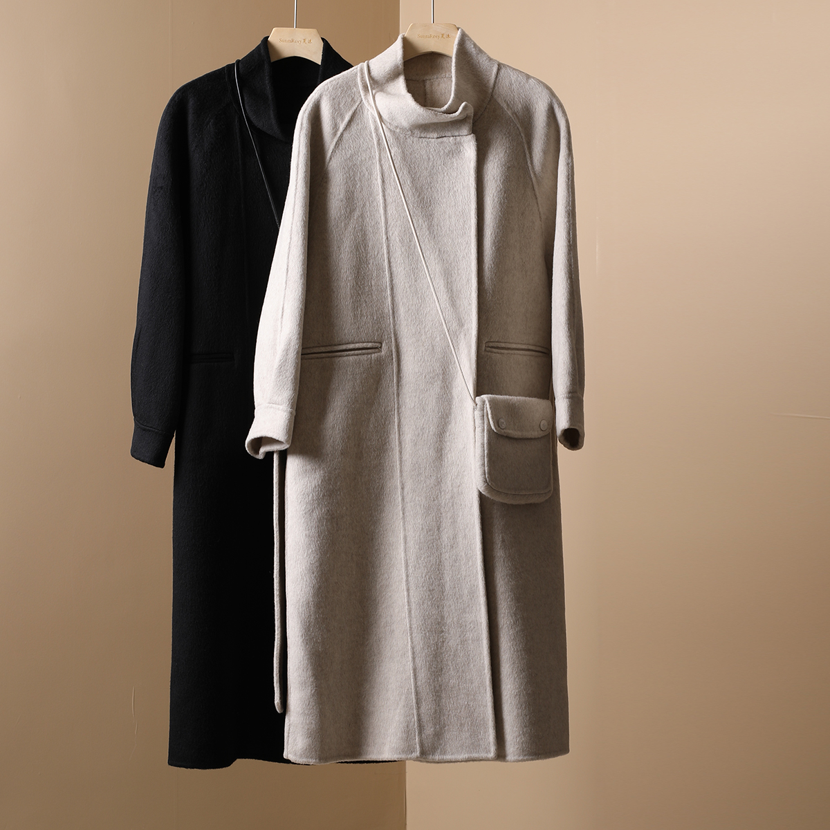 2025秋冬新款时尚设计感立领大衣