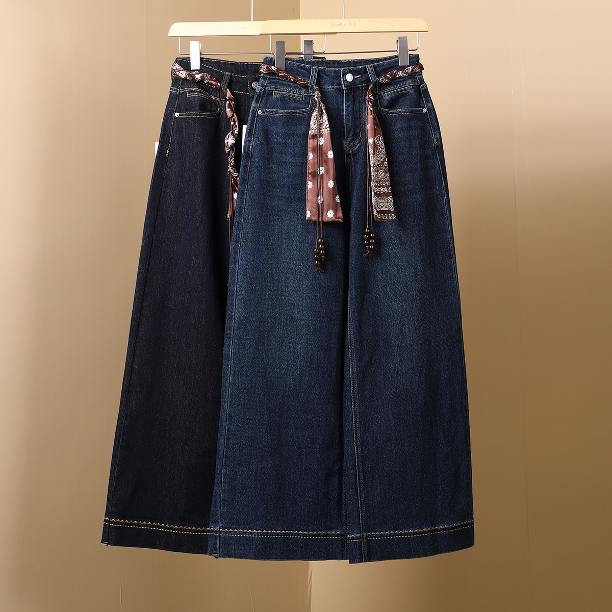 2025春季新款时尚设计感牛仔裤