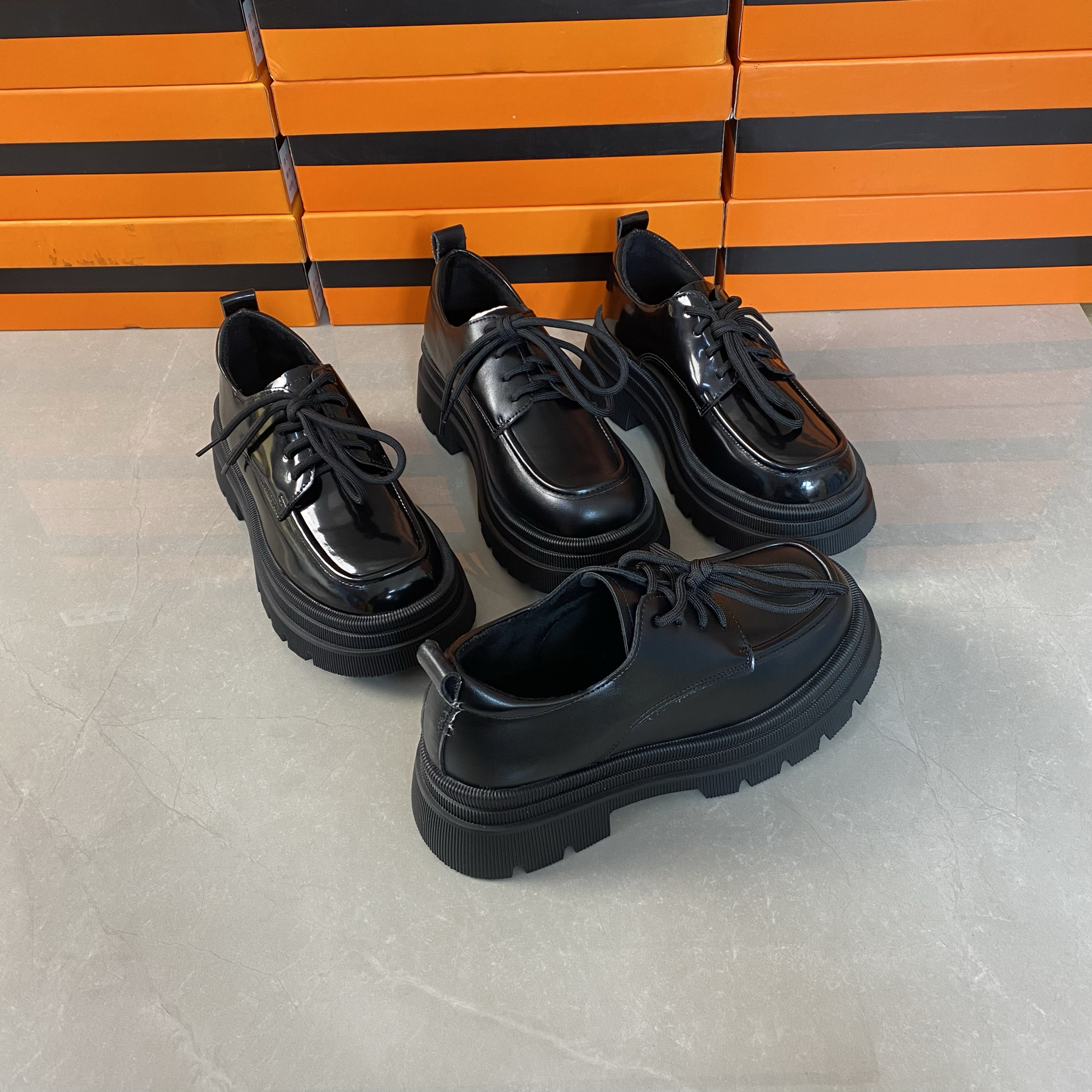 断码黑色英伦风小皮鞋女新款时尚舒适日系厚底系带配裙子乐福皮鞋