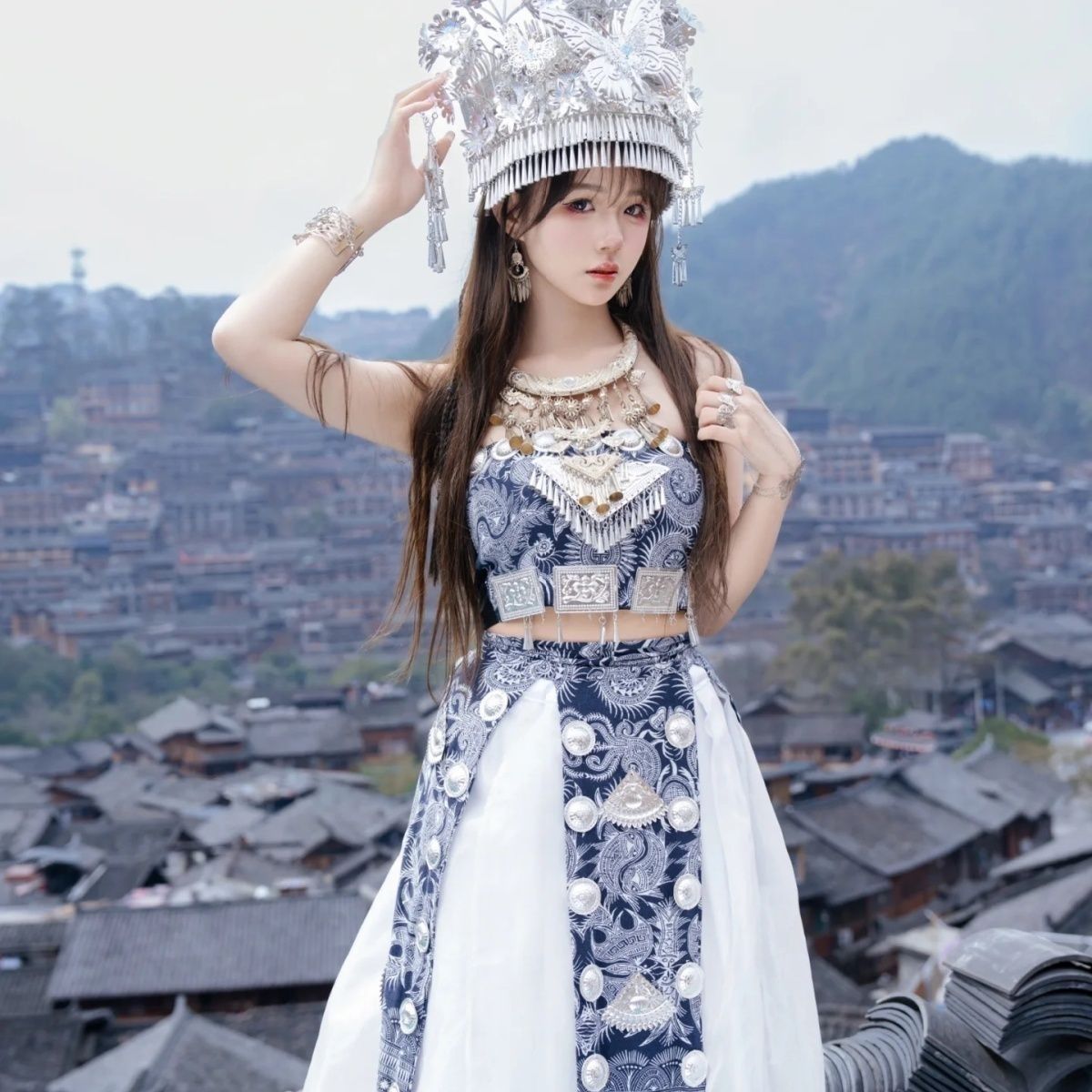 新款苗族土家族苗疆少女民族苗族土家族套装服装[不含头饰项圈】