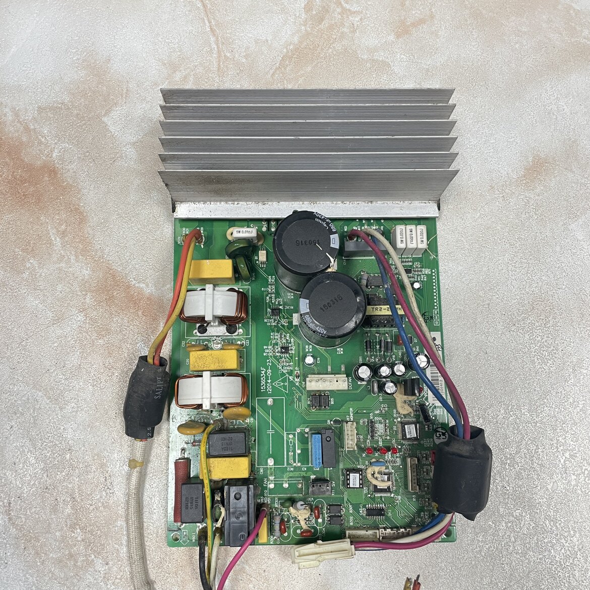 科龙变频空调KFR-26W/35W