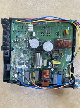 适用格力空调变频10000100169电器盒W84230ZA主板30138000392