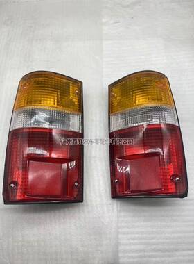 适用于丰田海拉克斯Hilux皮卡SR5MK31989-1995尾灯刹车灯