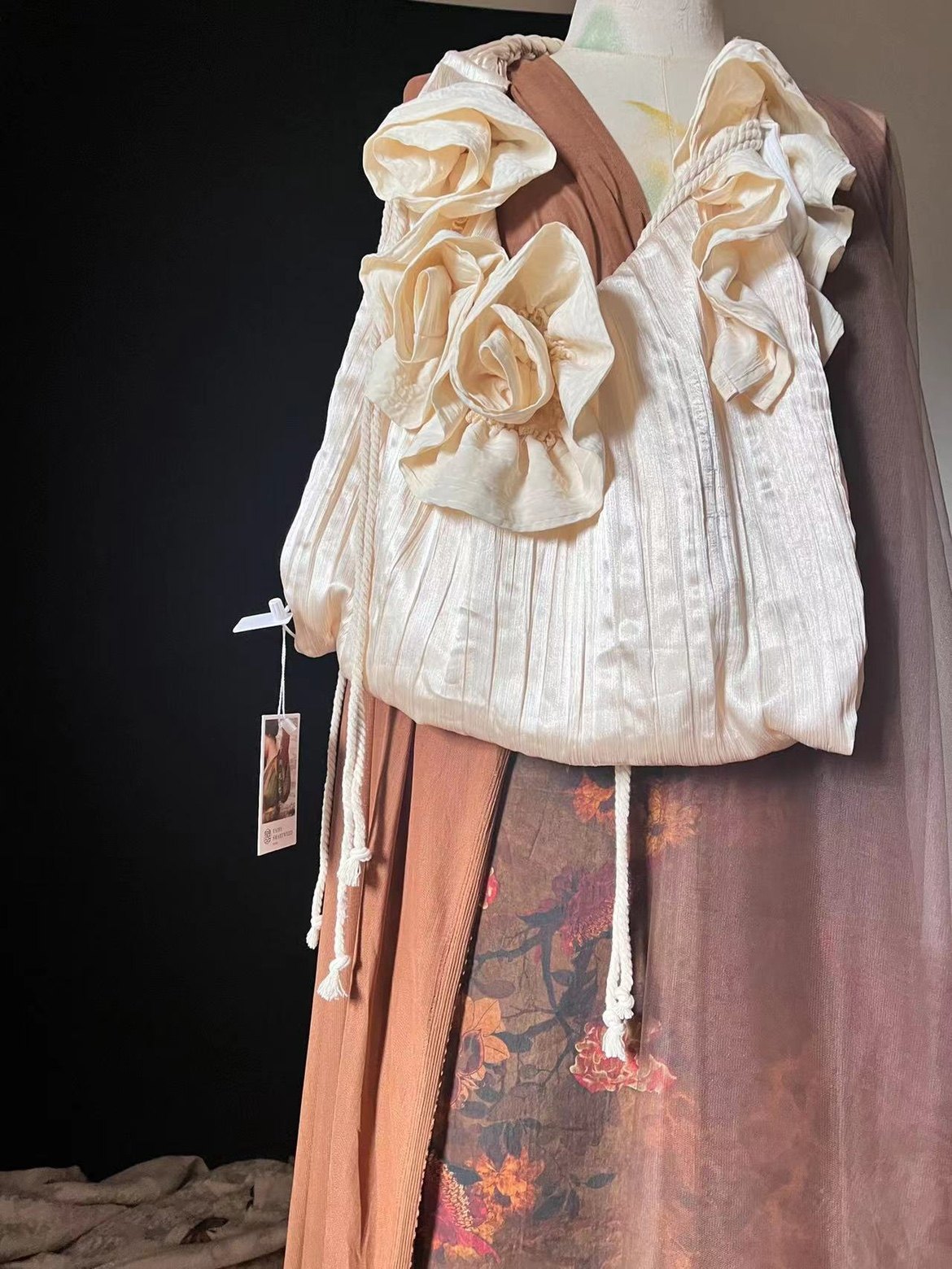 仙子狗尾巴花油画包手作单肩大容量仙女手提复古褶皱包