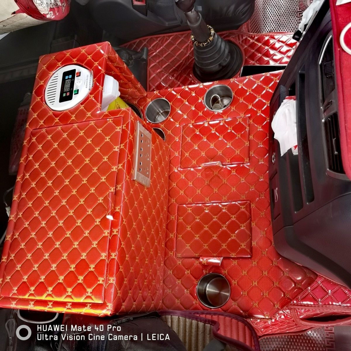 陕汽德龙X3000水壶架子暖水瓶低座茶瓶座茶杯支架子货车汽用品