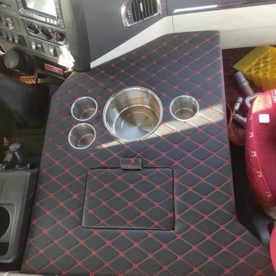 大货车载新老款斯太尔专用暖壶架子水杯座牵引车暖壶架货车装潢