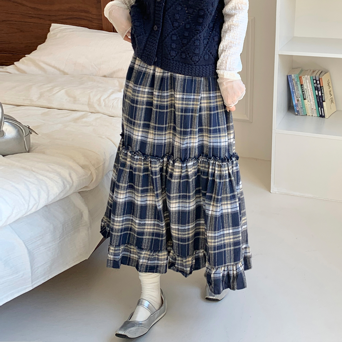 CRISP日系穿搭磨毛格纹A字半身裙木耳边荷叶摆长裙子2025秋冬新款