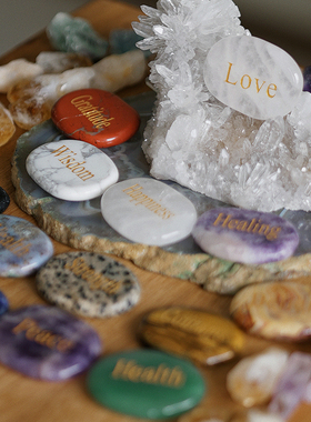 小森之家天然水晶掌心石