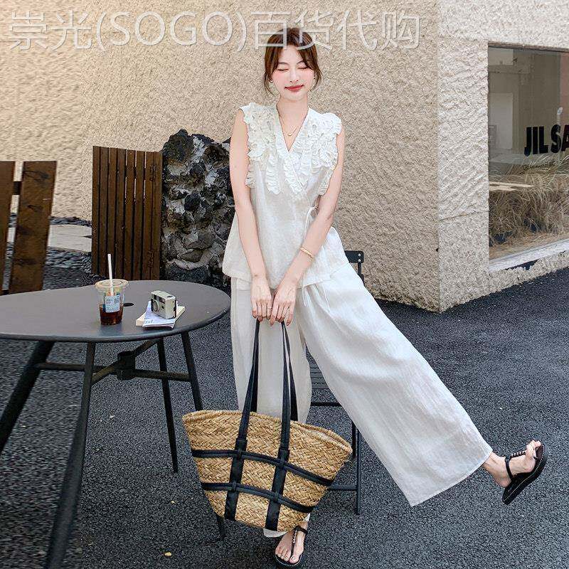 白色气质温柔风套装女2026夏季新款设计感木耳边背心阔腿裤两件套