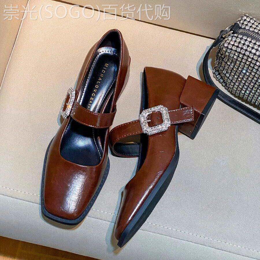 方头中跟浅口单鞋女2025年新款时尚休闲气质粗跟覆古玛丽珍高跟鞋