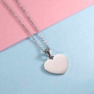 Mirror polished heart-shaped pendant necklace, stainless st