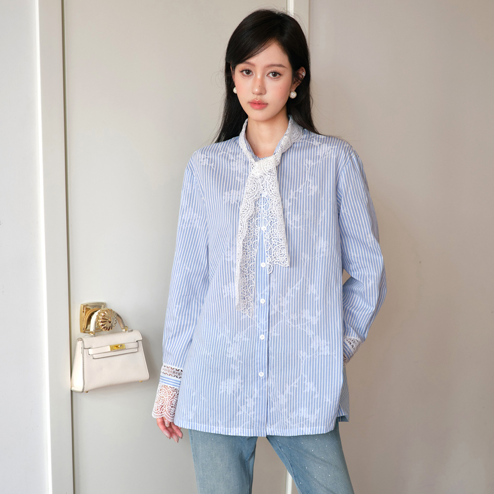 女式清爽衫衣日常舒适透气淡蓝衣