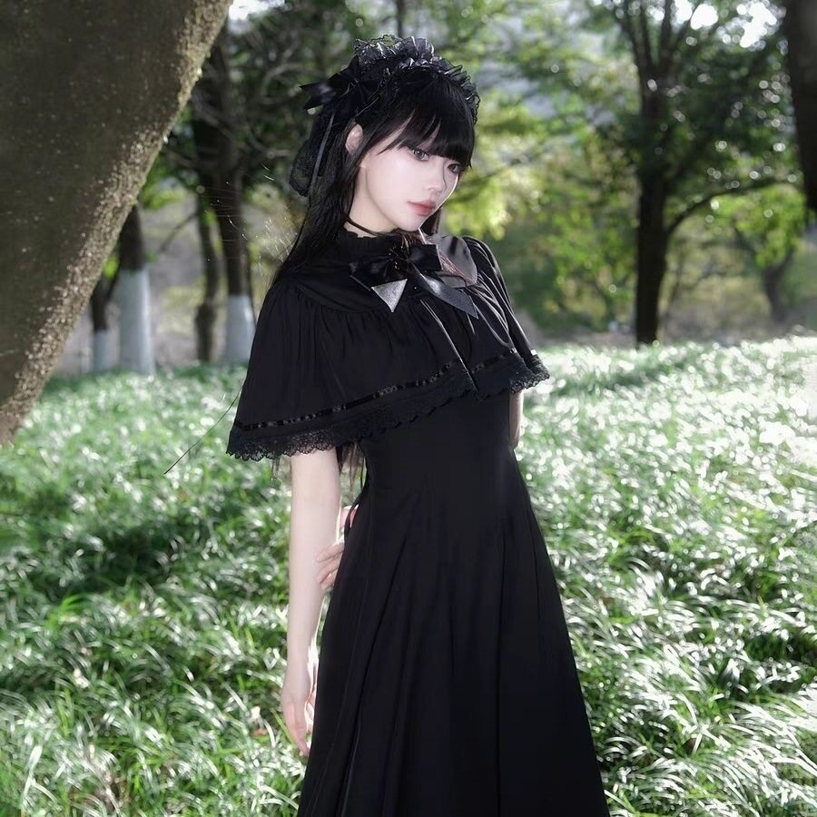 复古早哥特风gothic法式夏季收腰蕾丝斗篷连衣裙女洛丽塔a字长裙