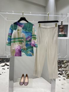 女套装 休闲高贵优雅气质中年褶皱妈妈时尚 2026春夏单排扣印花大码