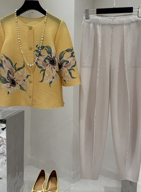 2025新款春装夏装端庄大气开衫女生日礼品气质女褶皱妈妈套装礼物