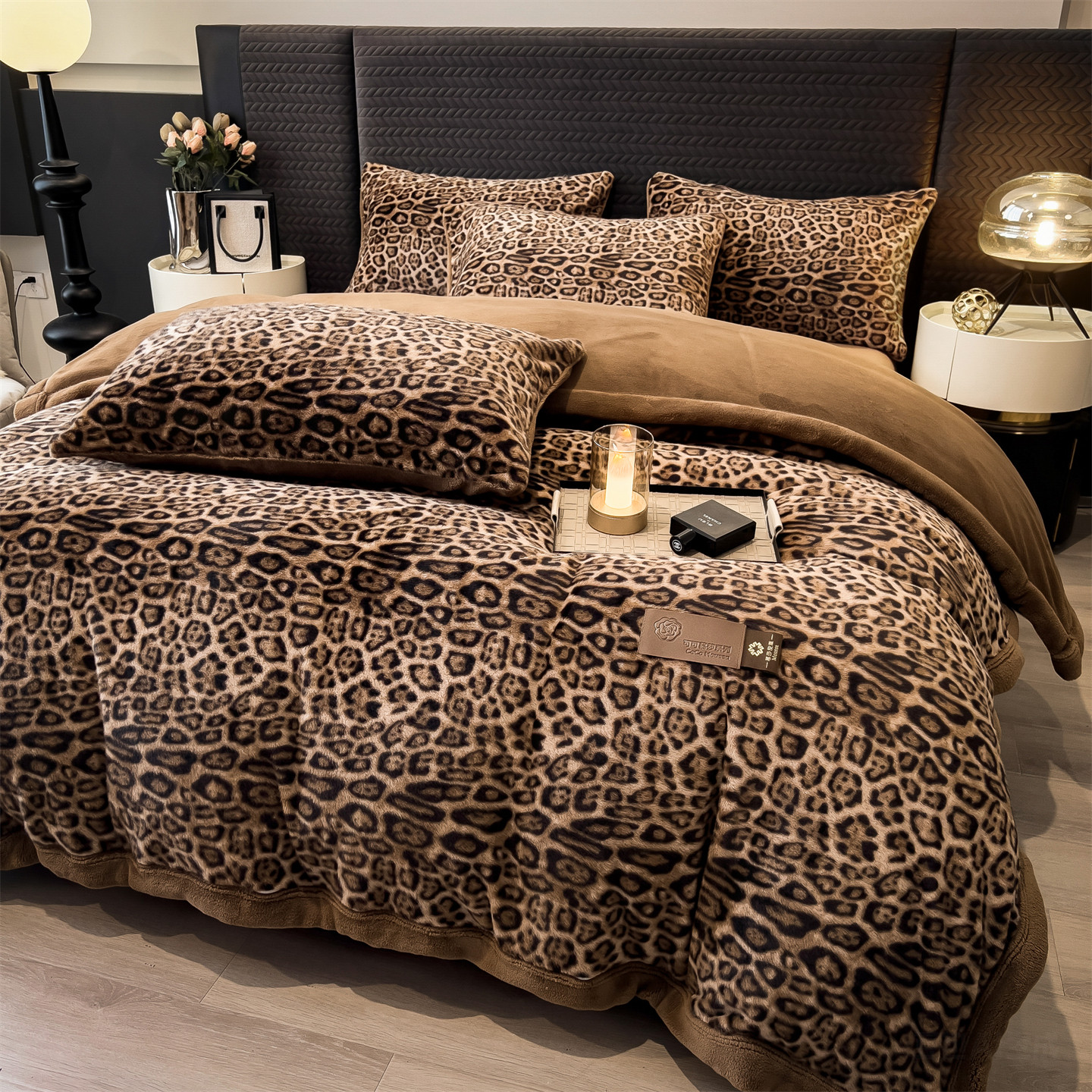 冬季牛奶绒A类轻奢豹纹高端水貂四件套加厚双面珊瑚绒法兰绒被罩