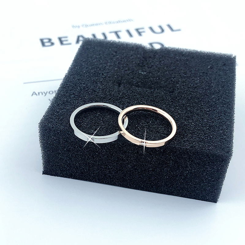 韩巧女生钛钢简约镶钻戒指