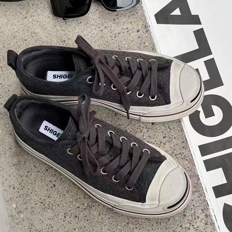 诗歌兰女鞋2025冬季新款真皮厚底板鞋女时尚百搭加绒做旧运动鞋潮