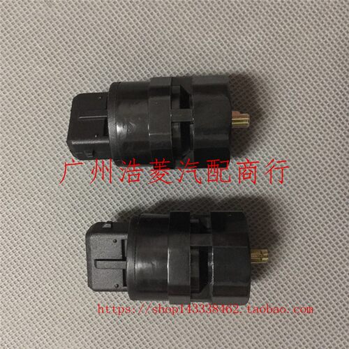 三菱V31V32V33车速传感器猎豹奇兵黑金刚cs6咪表里程表感应器