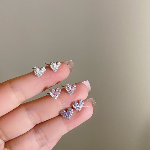 秋十一Acc 爱你的心~迷你型小巧精致blingbling爱心钻钻耳钉