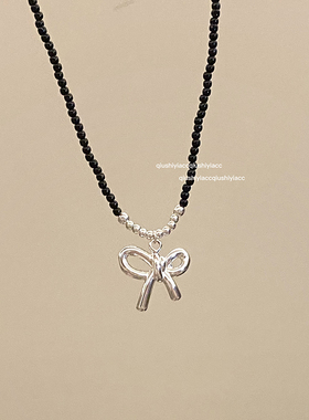 甜芭蕾序黑色串珠蝴蝶结项链