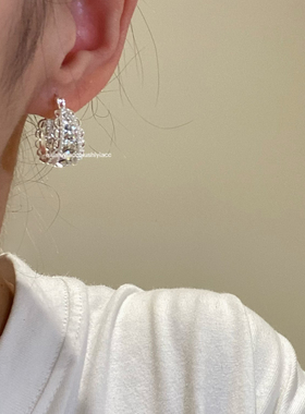 秋十一Acc 可甜可盐~蕾丝环绕小米珠blingbling钻钻耳环精致耳饰