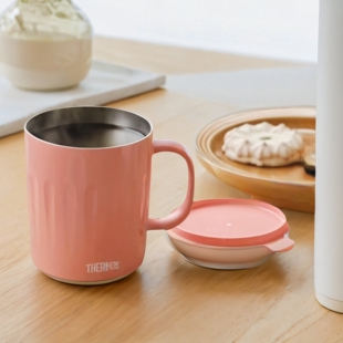 25款日本膳魔师大容量不锈钢带盖带把手咖啡马克杯JTA-450 550ml