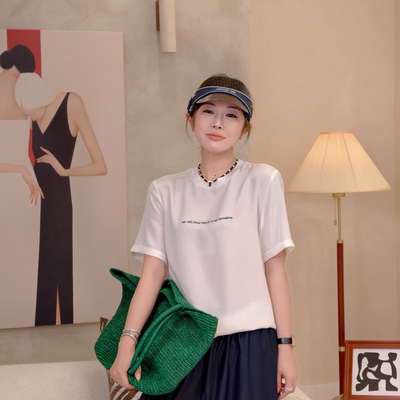 23姆米弹力重绉真丝印花刺绣T恤