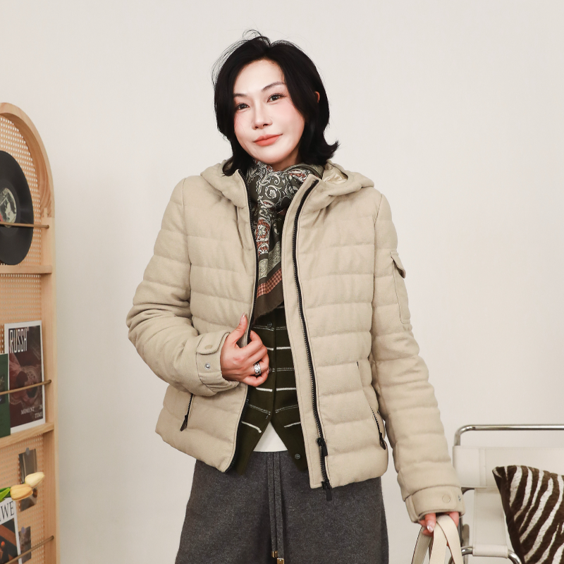 设计师连帽鹅绒服保暖短外套
